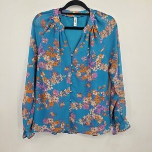 ♧ ePretty Split Neck Blue with Yellow Floral Button-Up Blouse Size Medium